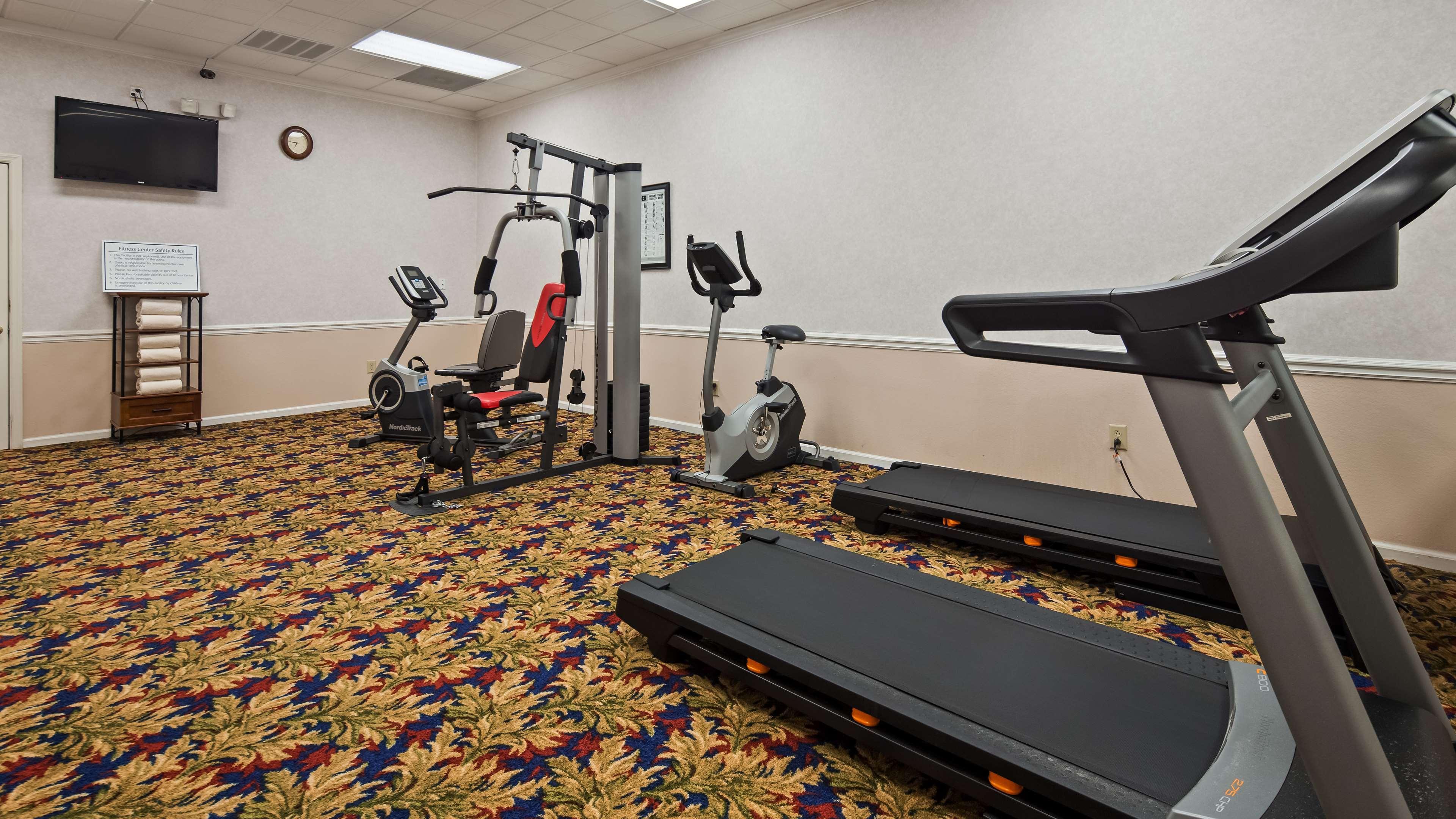 Best Western Spring Hill Inn & Suites Exterior foto